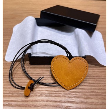 Javajoy Multiholder Leather Necklace Eyeglass Pen USB Mask Key Holder Heart Type Yellow JJ1H100 - BU012L3O0